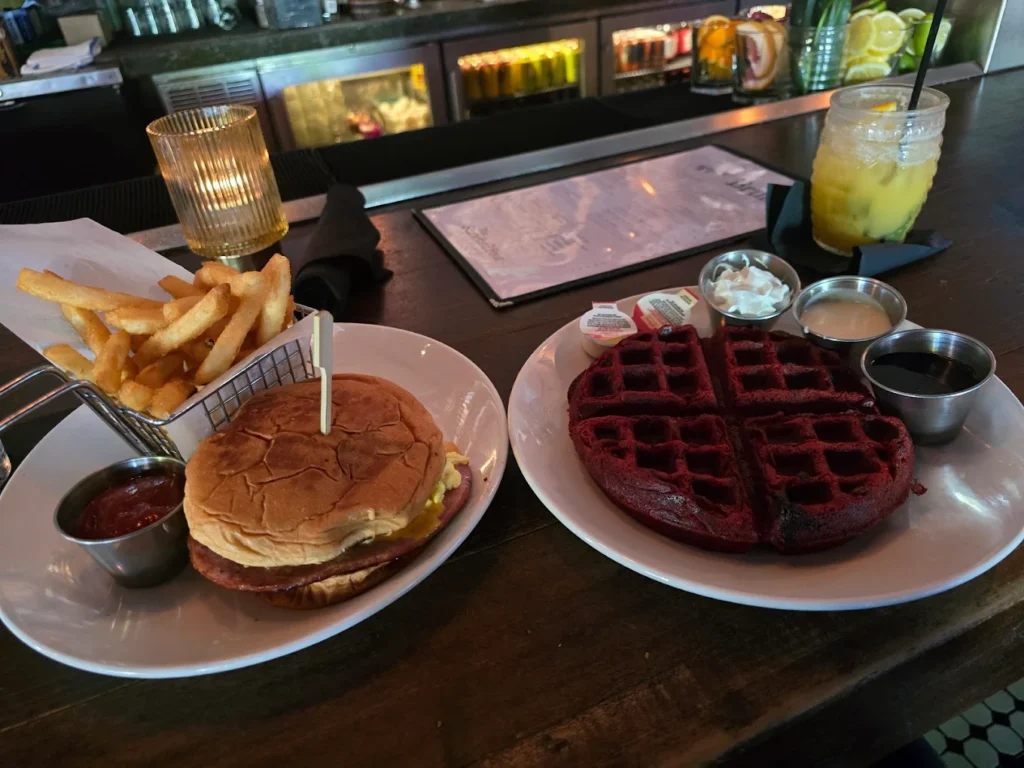 Standard Pour Happy Hour Dallas